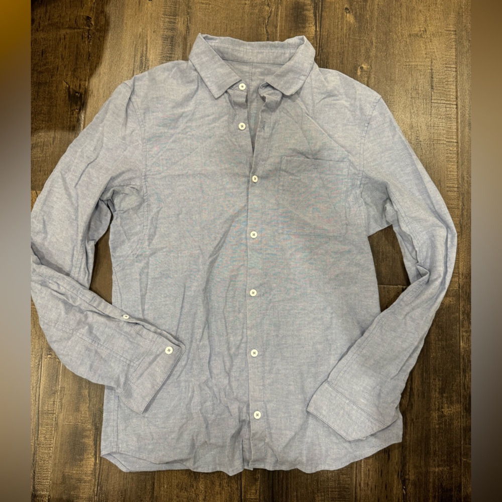 Lululemon men’s button down shirt